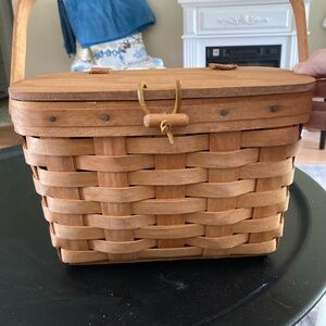 Small Longaberger Brown Woven Basket Purse with Sturdy Maple Construction 11 x 8
